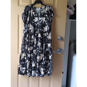 Wonderly Black Cream Tropical Tiered Midi Dress Pockets Henley Large